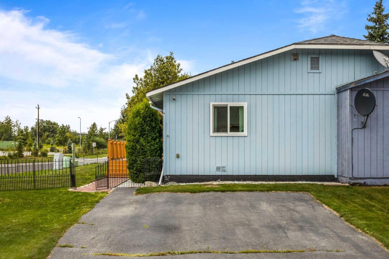 Updated Townhome Near Airport And Shopping! Anchorage Eksteriør billede