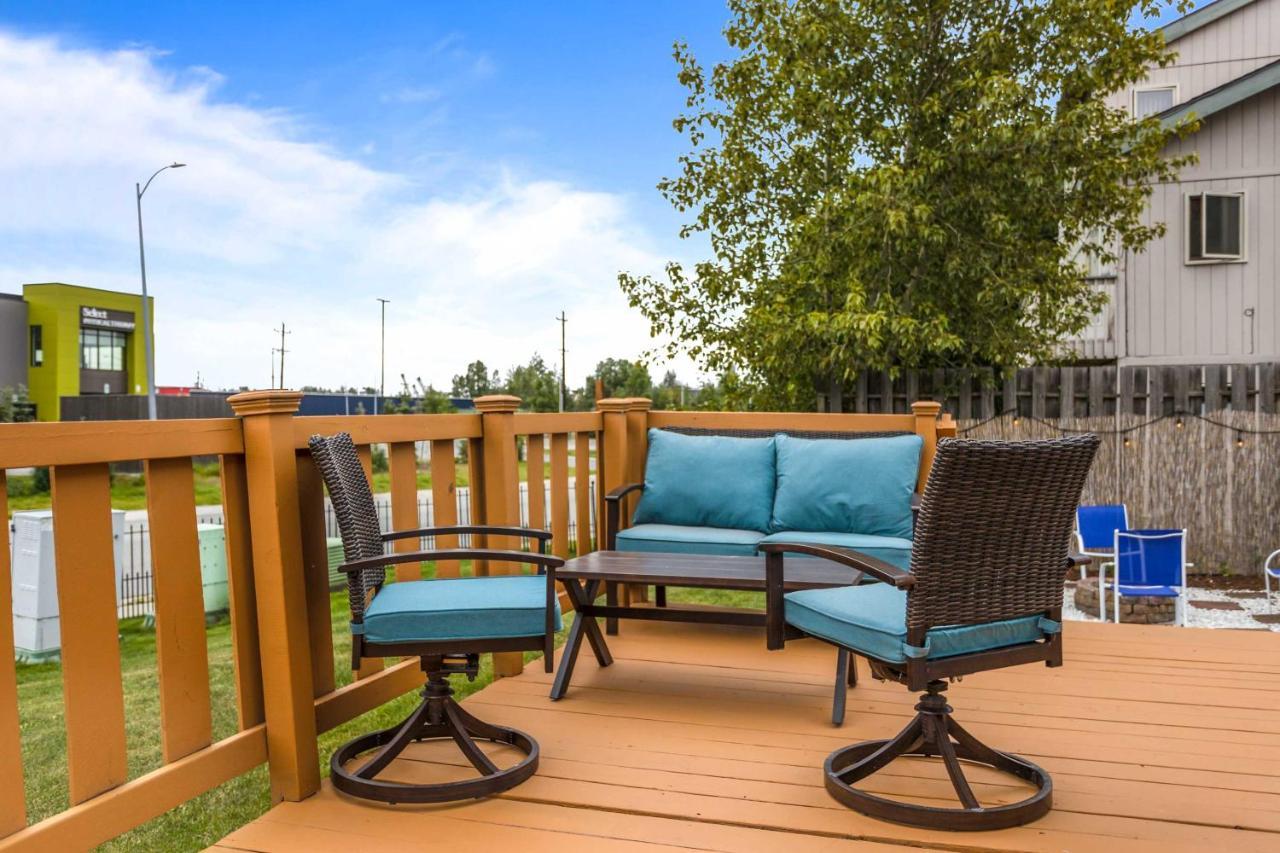 Updated Townhome Near Airport And Shopping! Anchorage Eksteriør billede