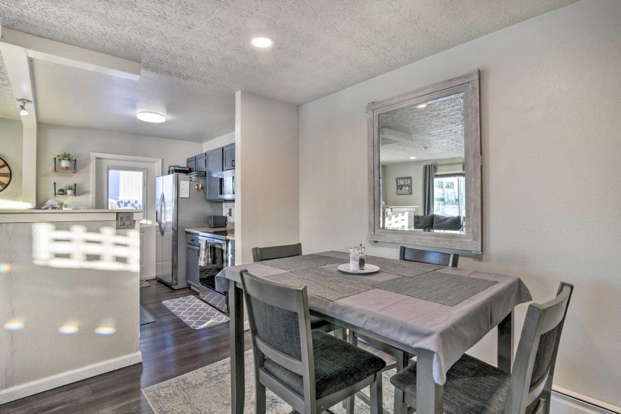 Updated Townhome Near Airport And Shopping! Anchorage Eksteriør billede